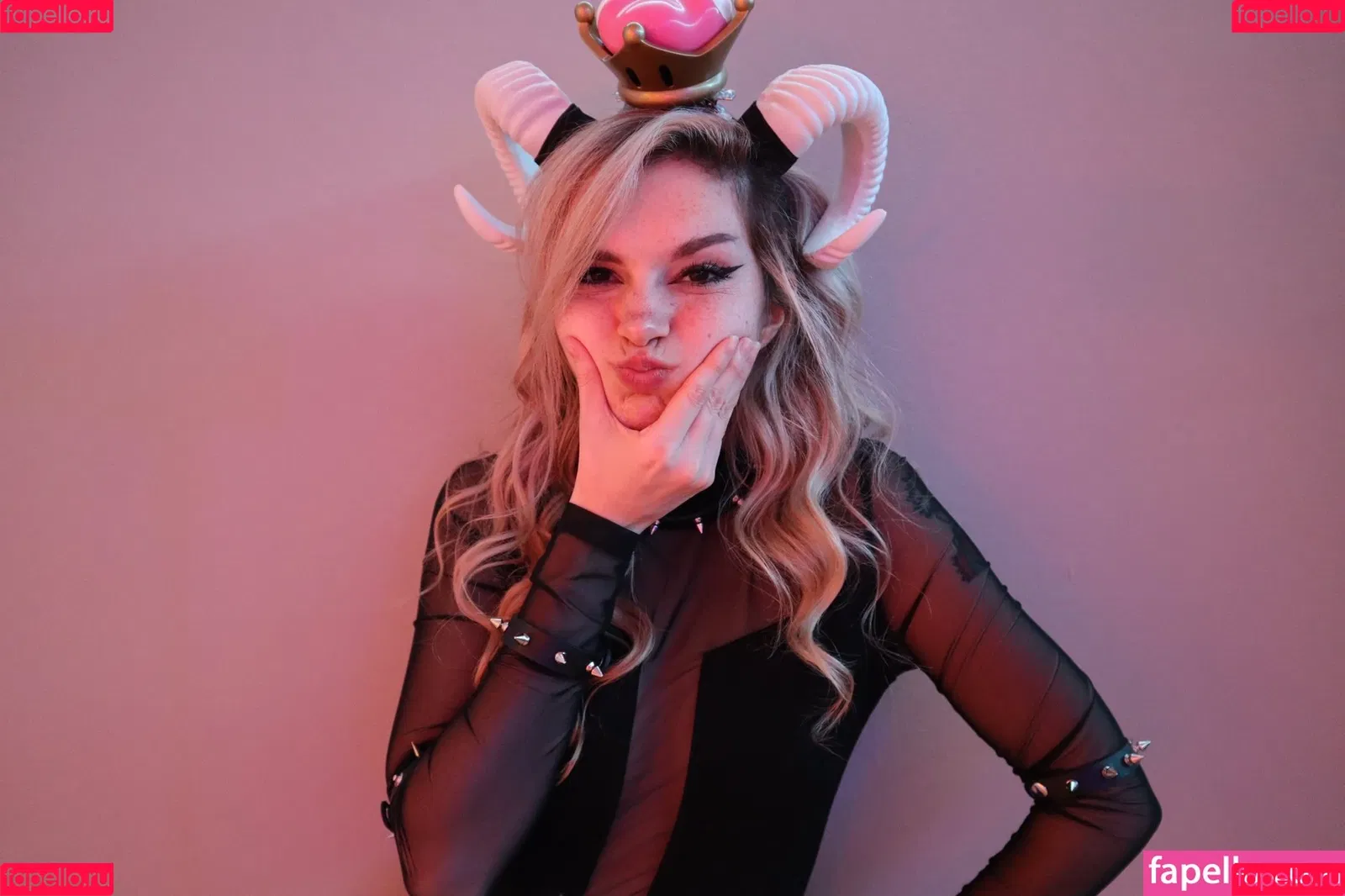 Busy B ASMR Onlyfans Photo Gallery 