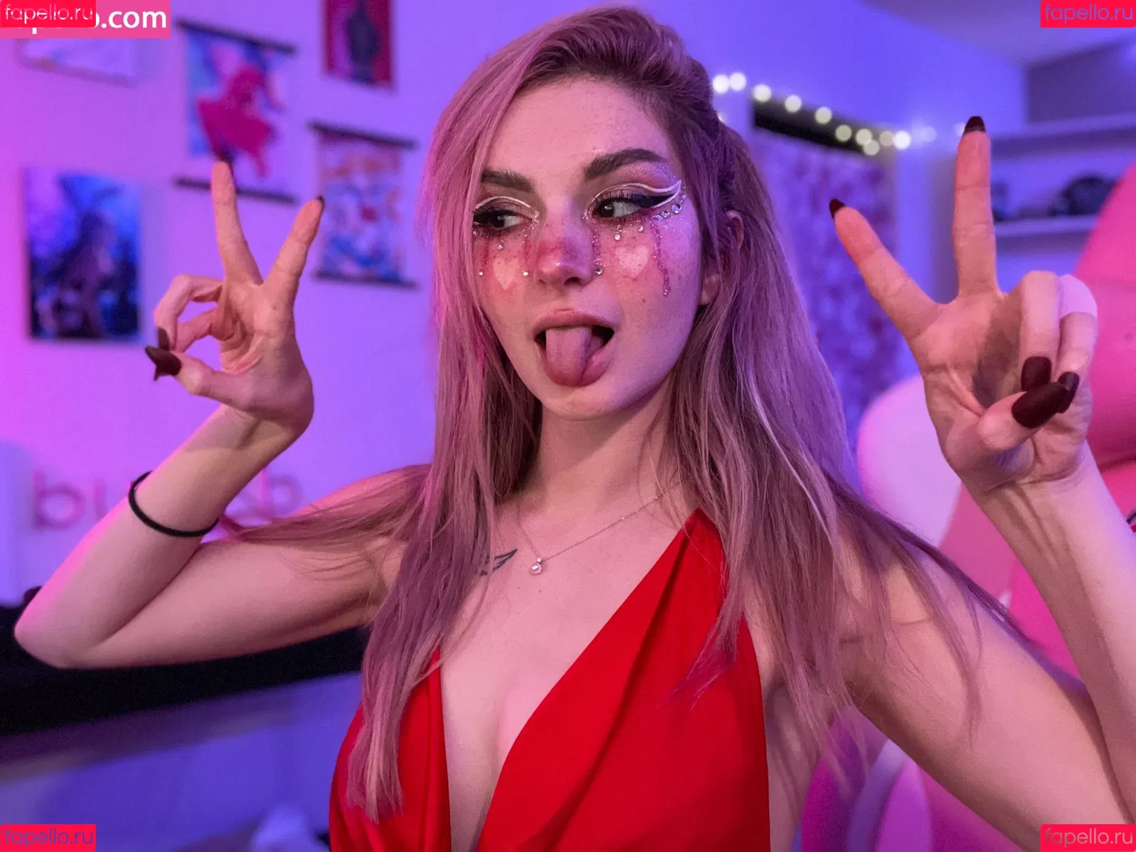 Busy B ASMR Onlyfans Photo Gallery 