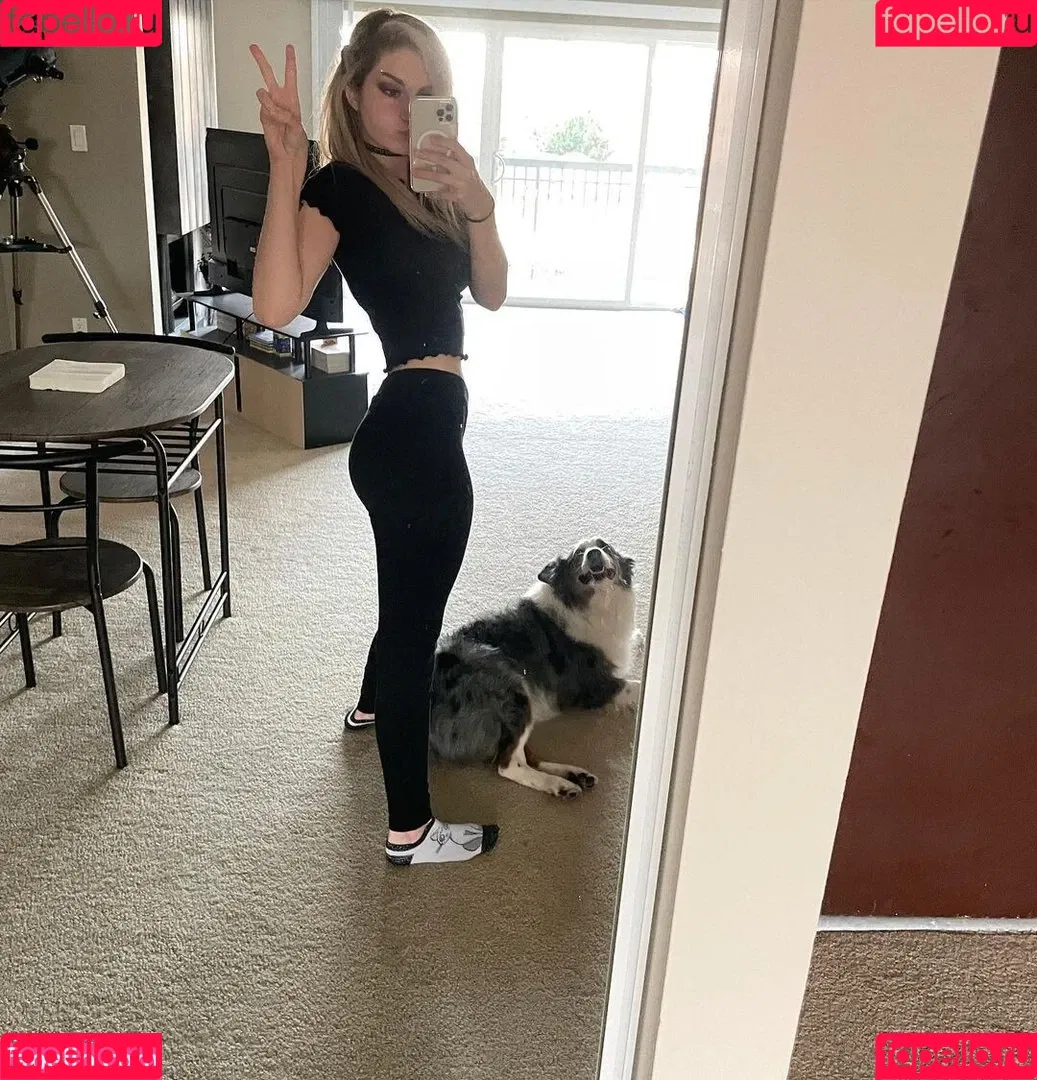 Busy B ASMR Onlyfans Photo Gallery 
