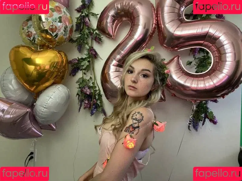Busy B ASMR Onlyfans Photo Gallery 