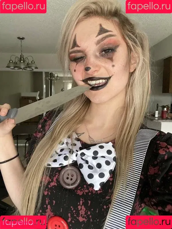 Busy B ASMR Onlyfans Photo Gallery 