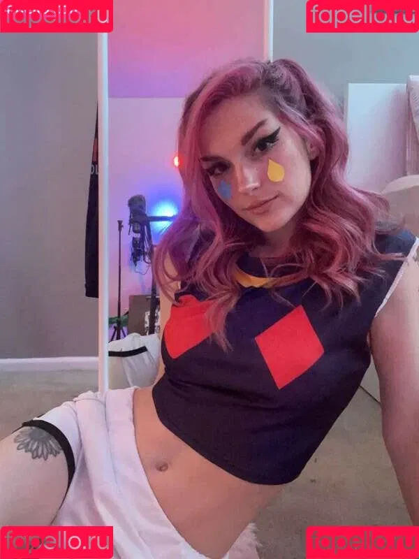 Busy B ASMR Onlyfans Photo Gallery 