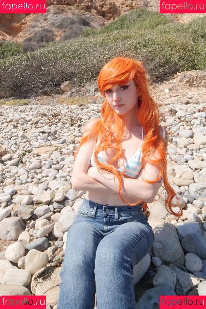 Busy B ASMR Onlyfans Photo Gallery 