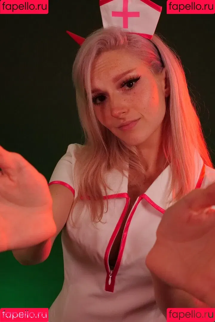 Busy B ASMR Onlyfans Photo Gallery 