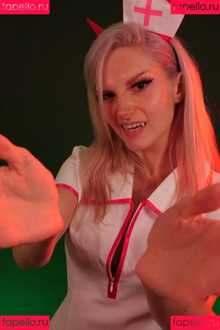 Busy B ASMR Onlyfans Photo Gallery 