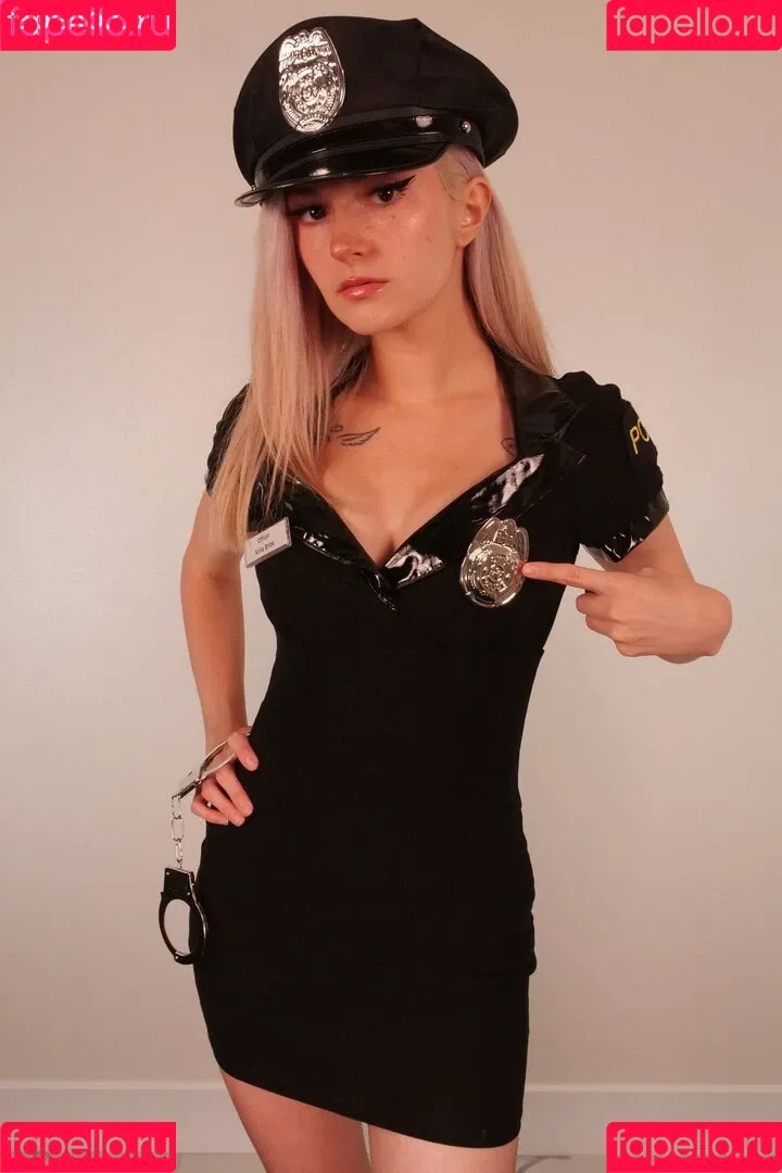 Busy B ASMR Onlyfans Photo Gallery 