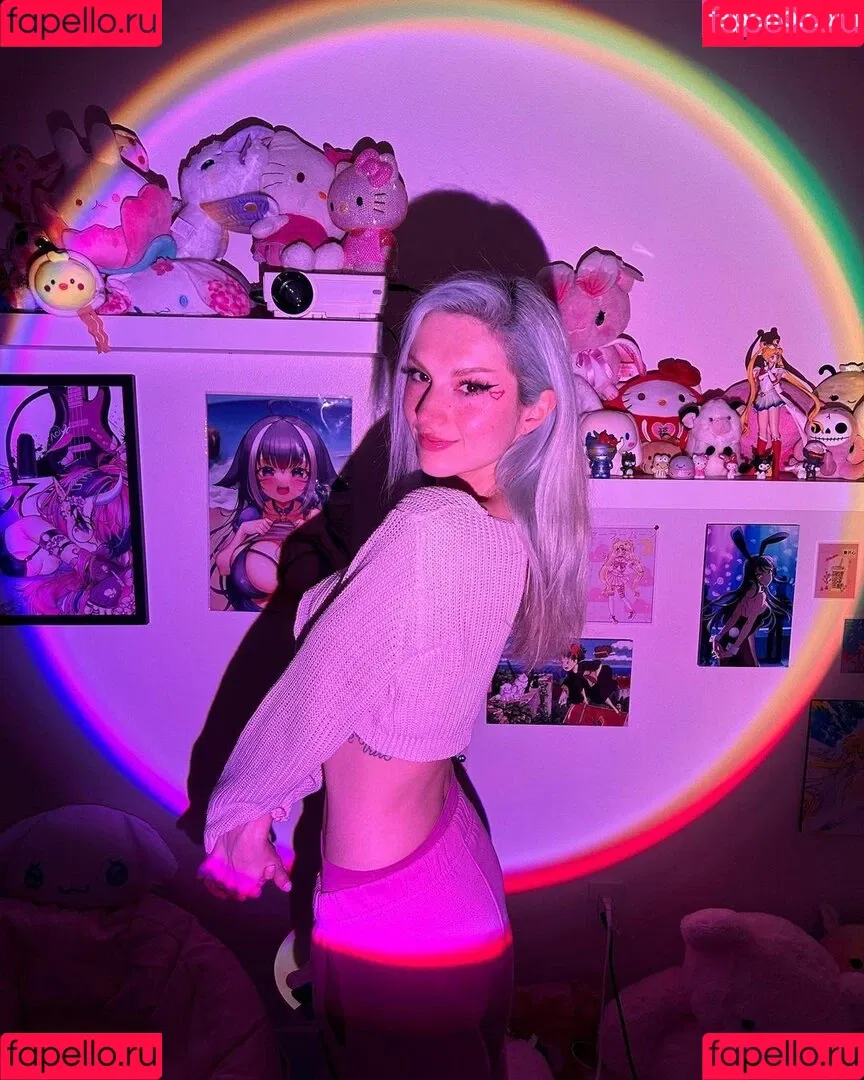 Busy B ASMR Onlyfans Photo Gallery 