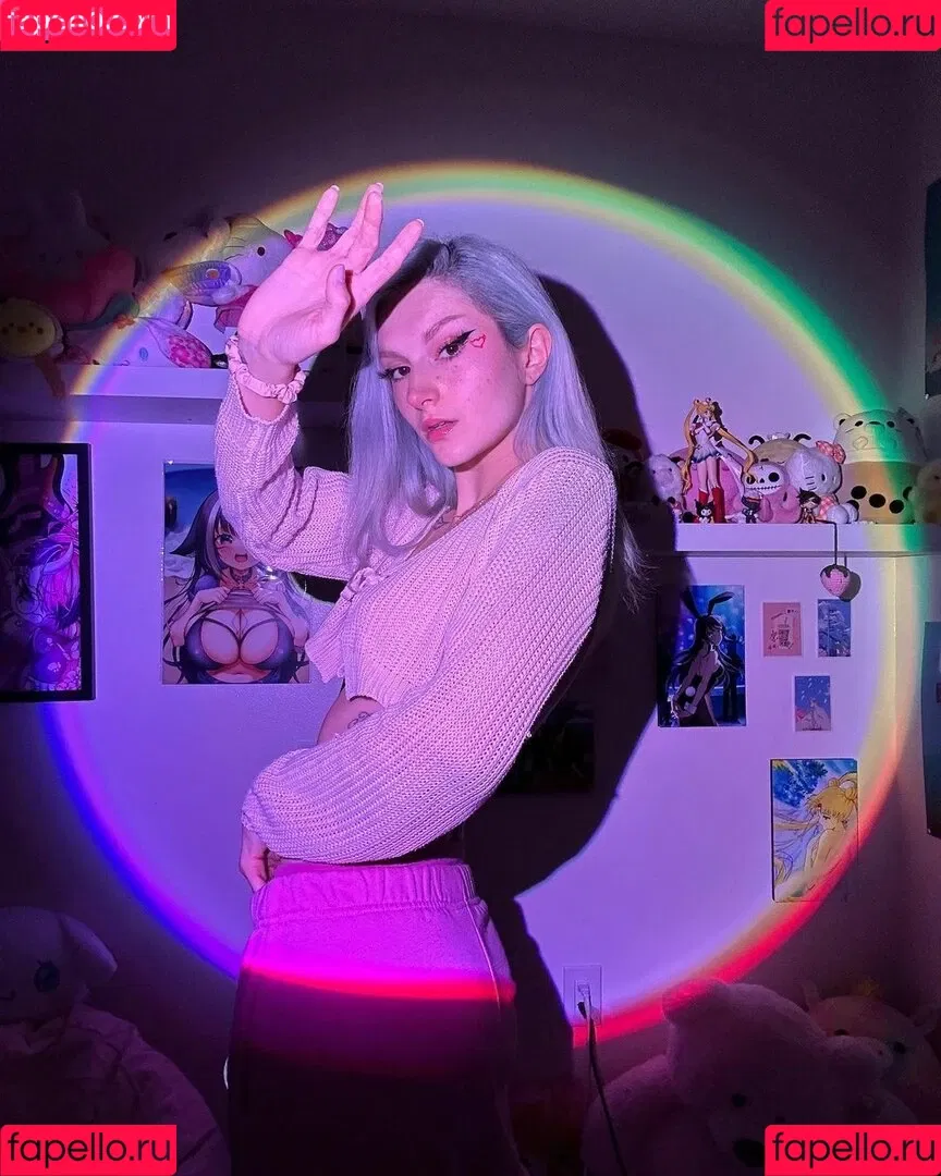 Busy B ASMR Onlyfans Photo Gallery 
