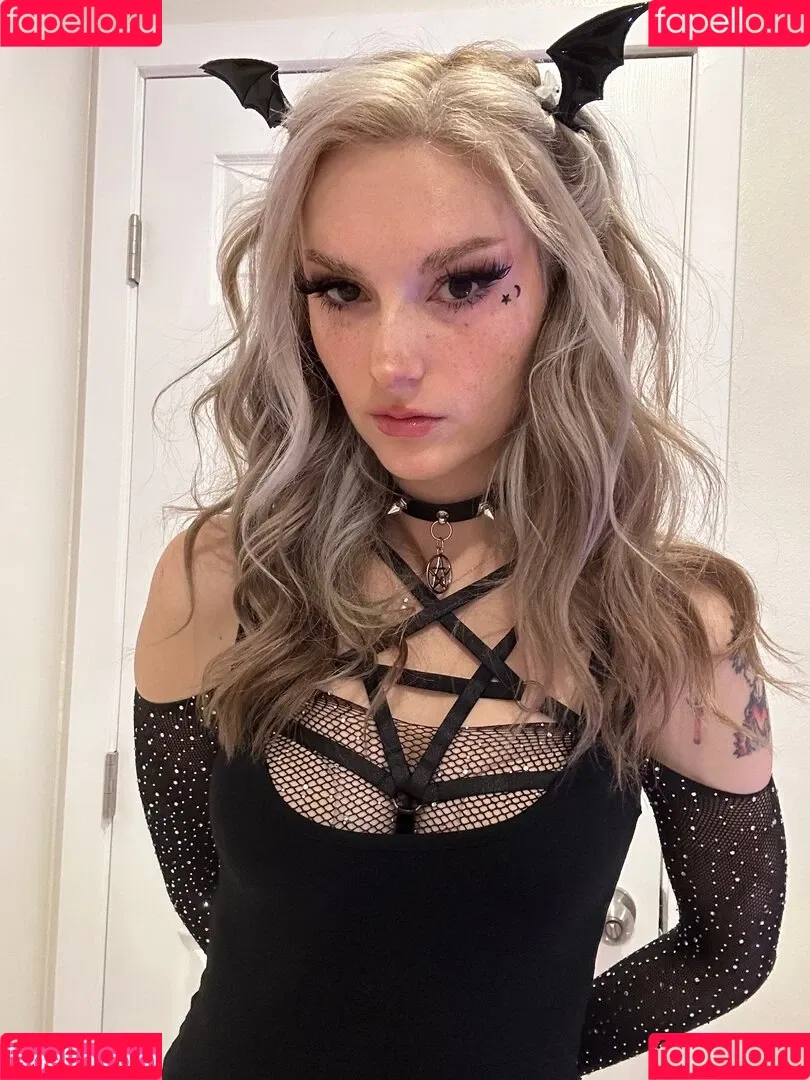 Busy B ASMR Onlyfans Photo Gallery 