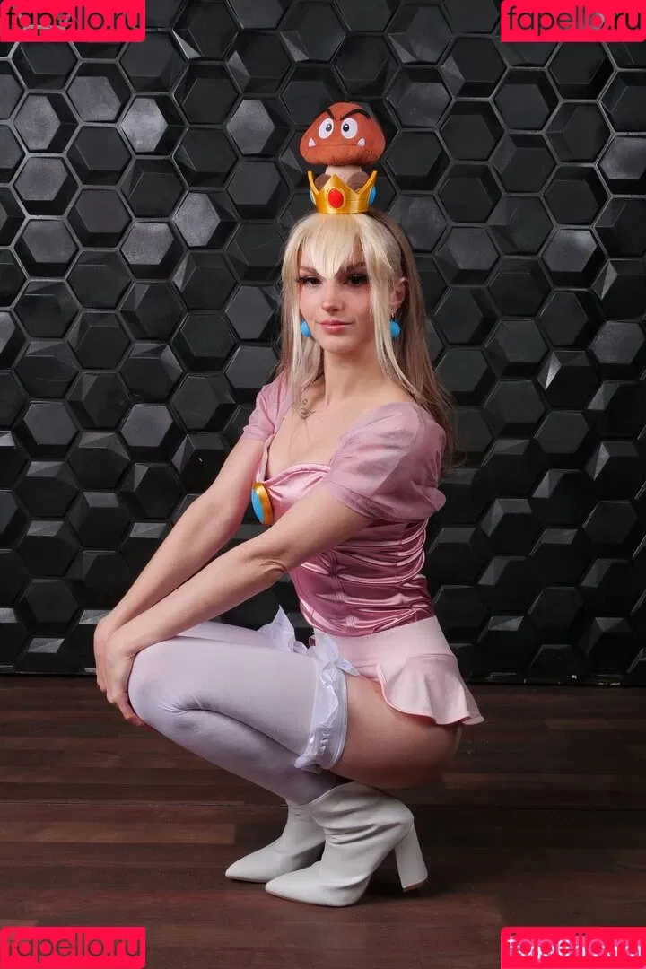 Busy B ASMR Onlyfans Photo Gallery 