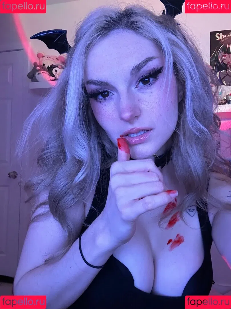 Busy B ASMR Onlyfans Photo Gallery 