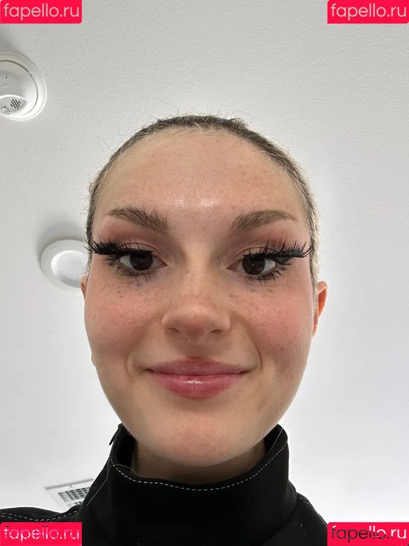 Busy B ASMR Onlyfans Photo Gallery 
