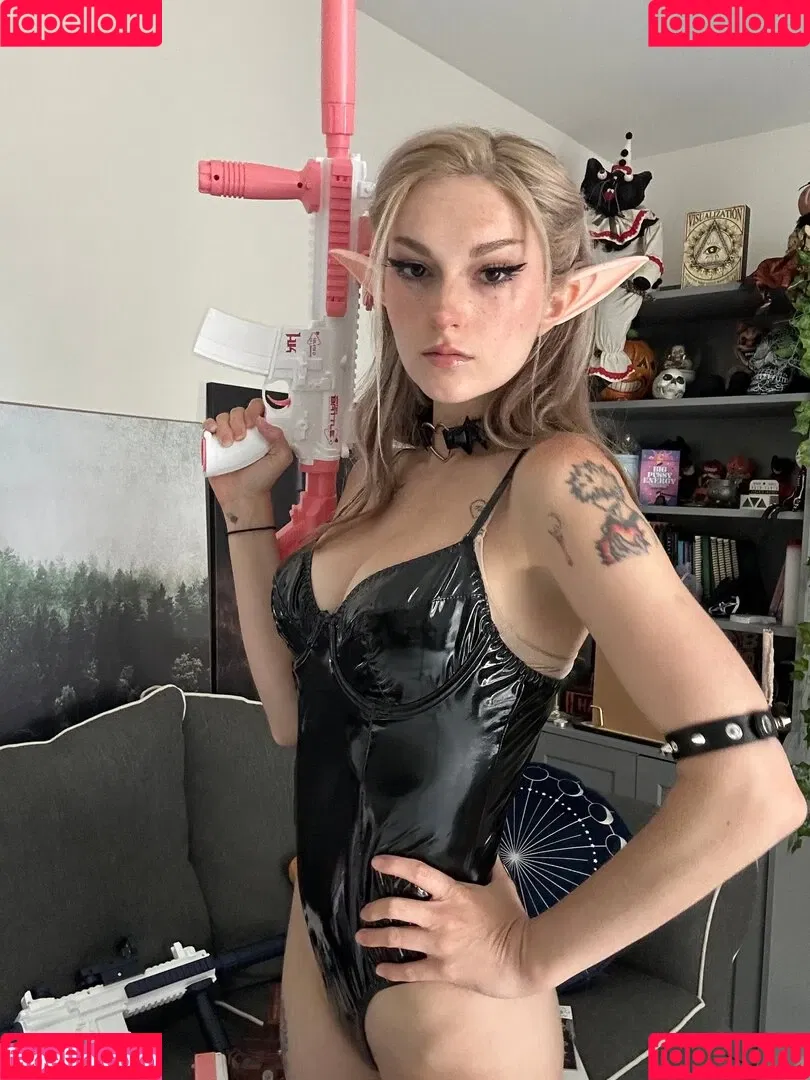 Busy B ASMR Onlyfans Photo Gallery 