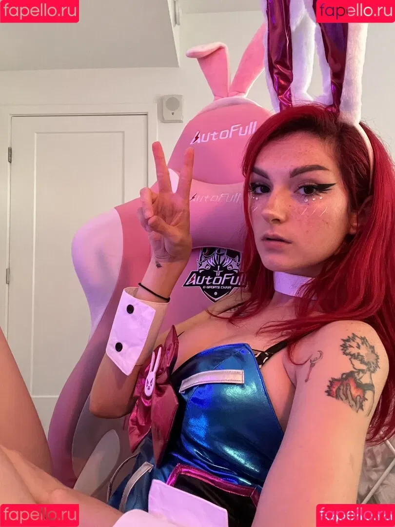 Busy B ASMR Onlyfans Photo Gallery 