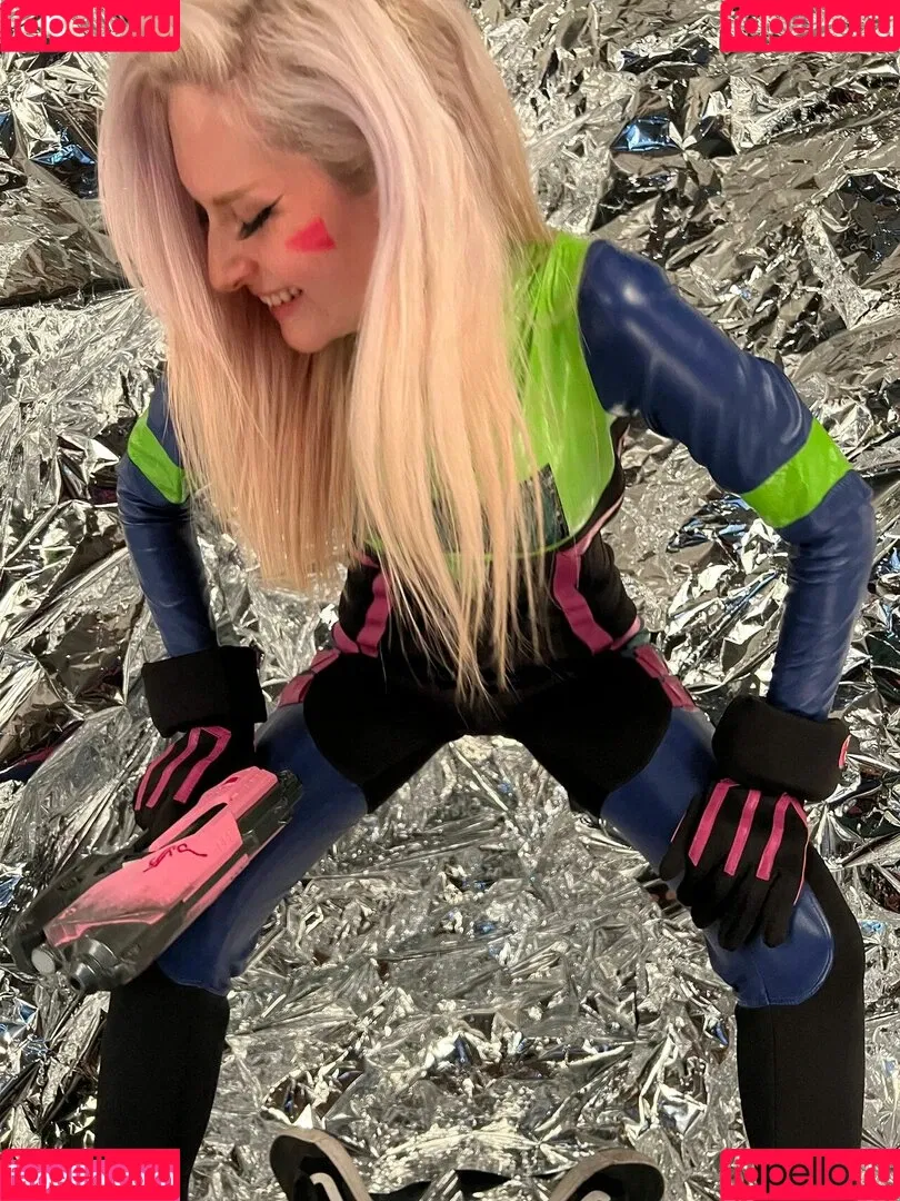 Busy B ASMR Onlyfans Photo Gallery 