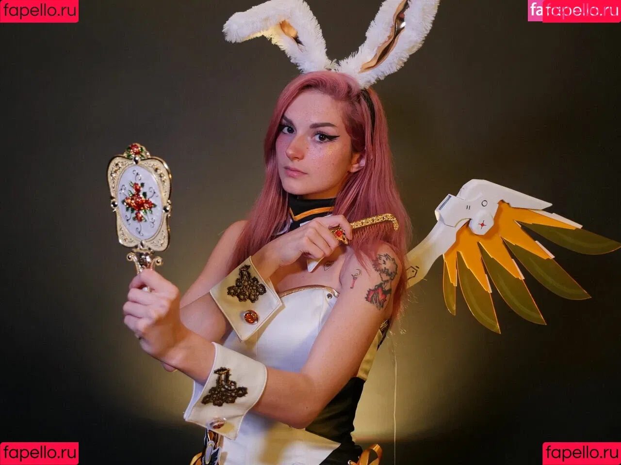 Busy B ASMR Onlyfans Photo Gallery 