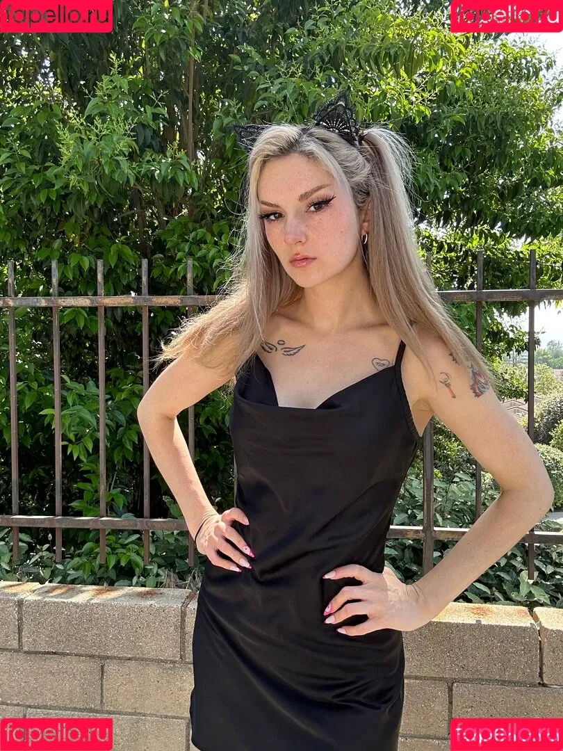 Busy B ASMR Onlyfans Photo Gallery 