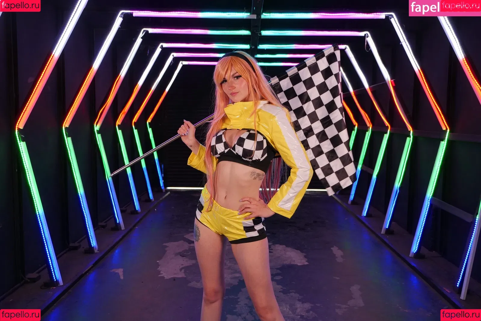 Busy B ASMR Onlyfans Photo Gallery 