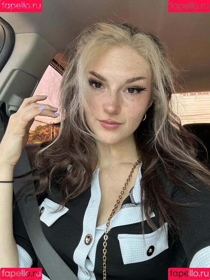 Busy B ASMR Onlyfans Photo Gallery 