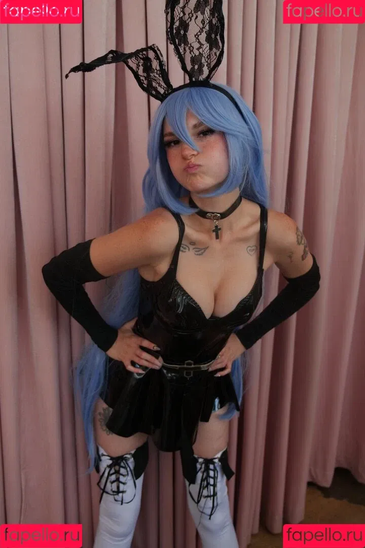 Busy B ASMR Onlyfans Photo Gallery 