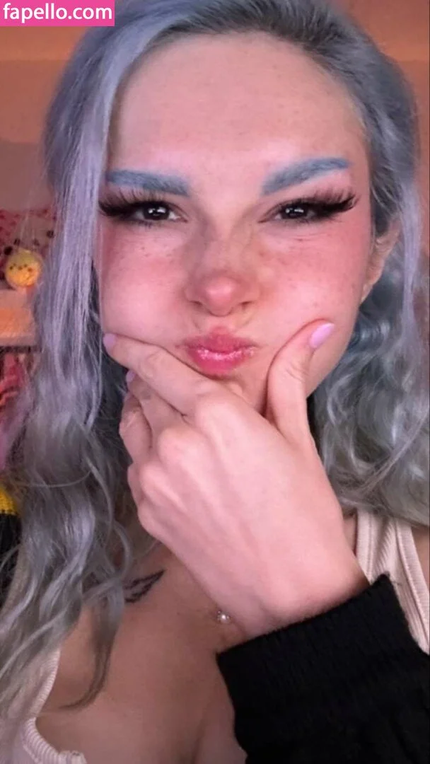 Busy B ASMR Onlyfans Photo Gallery 