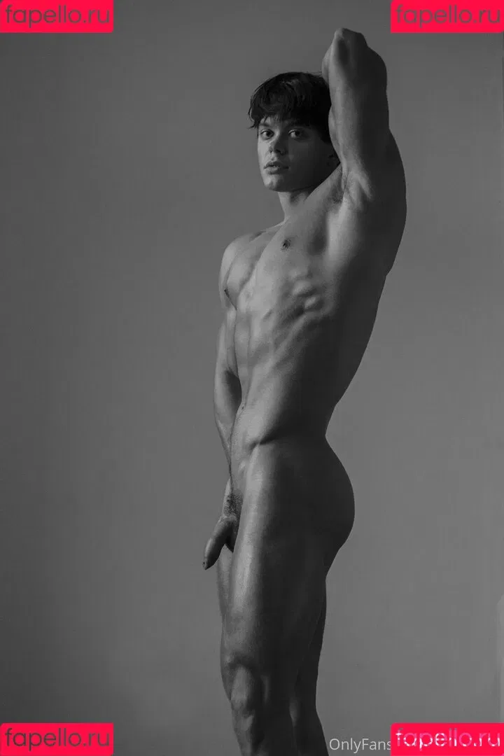andrewad Onlyfans Photo Gallery 