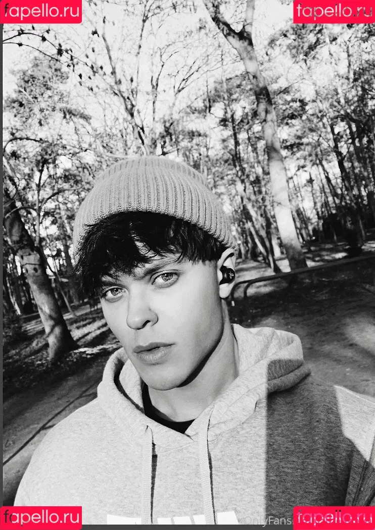 andrewad Onlyfans Photo Gallery 