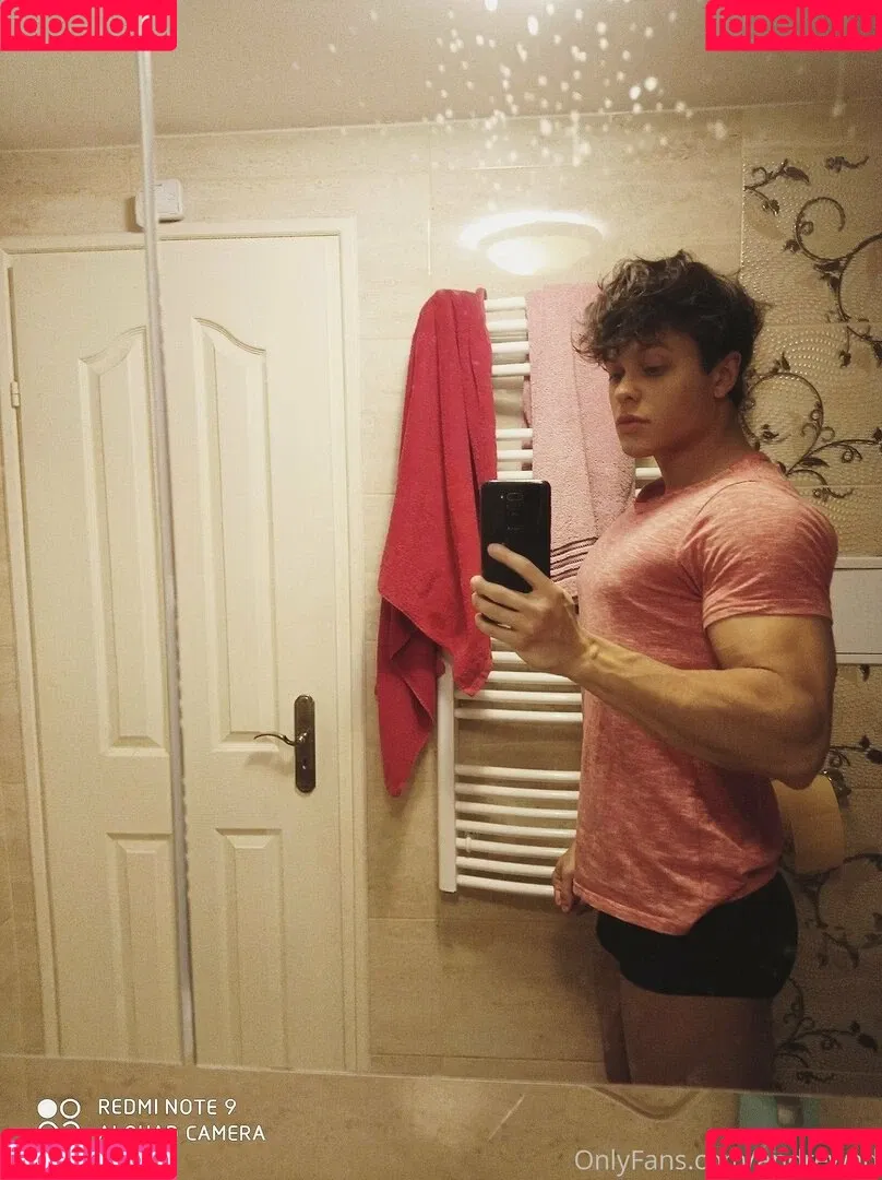 andrewad Onlyfans Photo Gallery 