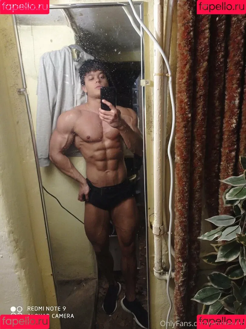 andrewad Onlyfans Photo Gallery 
