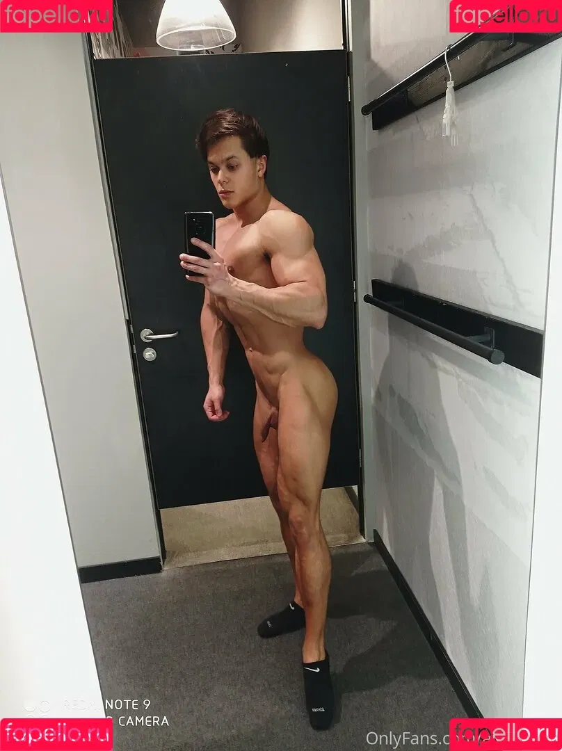 andrewad Onlyfans Photo Gallery 