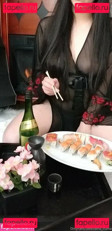 raina_traina Onlyfans Photo Gallery 