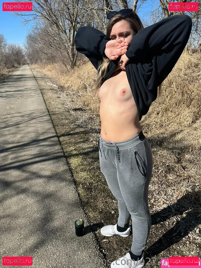 u277326830 Onlyfans Photo Gallery 