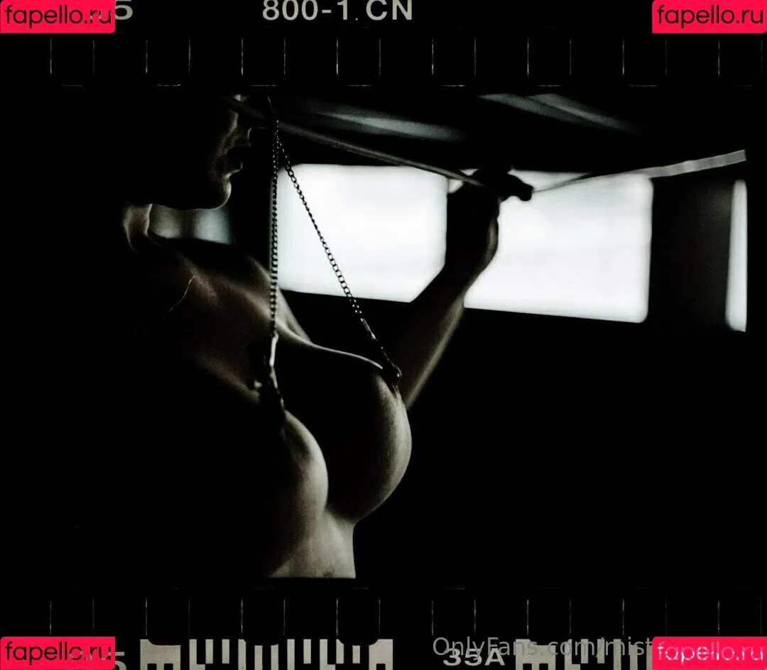 mistresskeiju Onlyfans Photo Gallery 