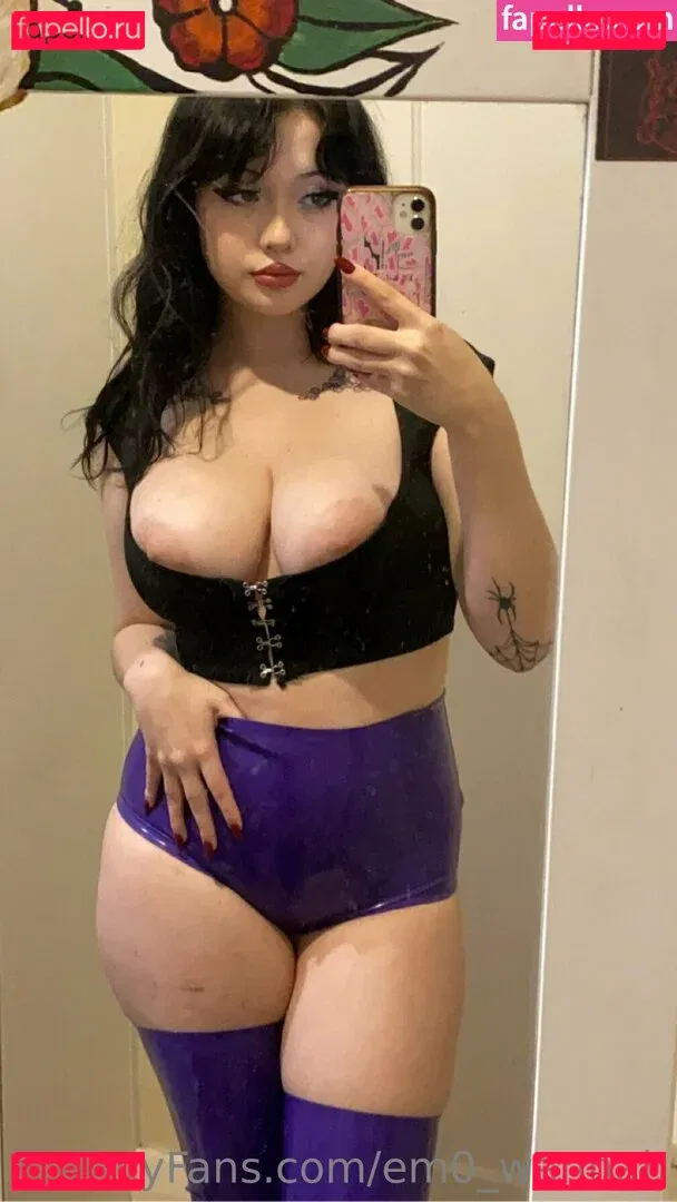 em0_wannab Onlyfans Photo Gallery 