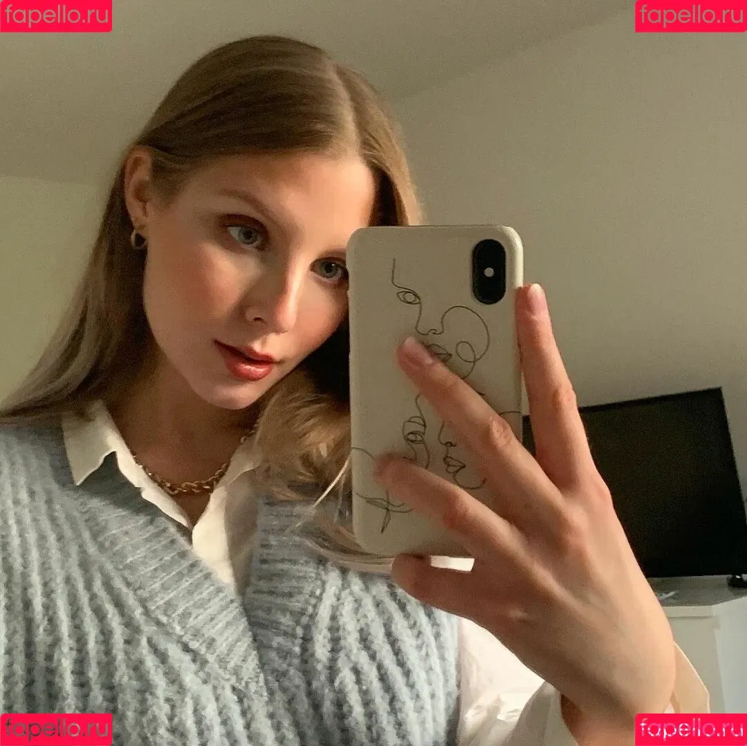 Stina Onlyfans Photo Gallery 