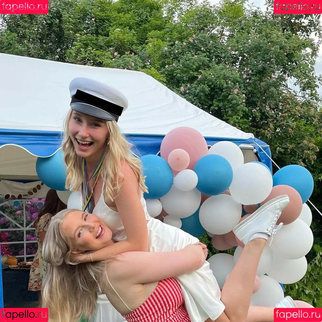 Stina Onlyfans Photo Gallery 