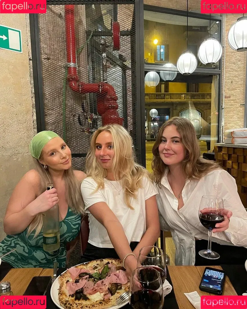 Stina Onlyfans Photo Gallery 