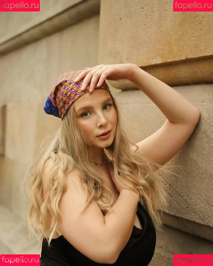 Stina Onlyfans Photo Gallery 