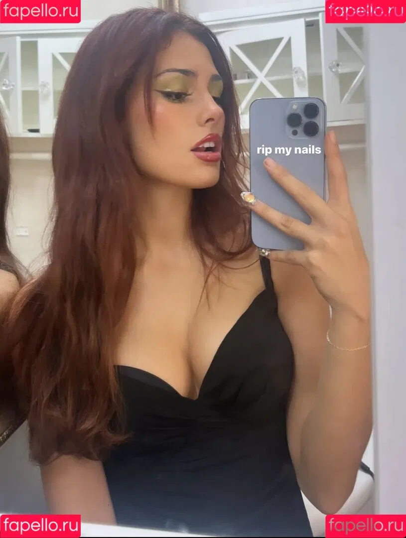 kissme Onlyfans Photo Gallery 