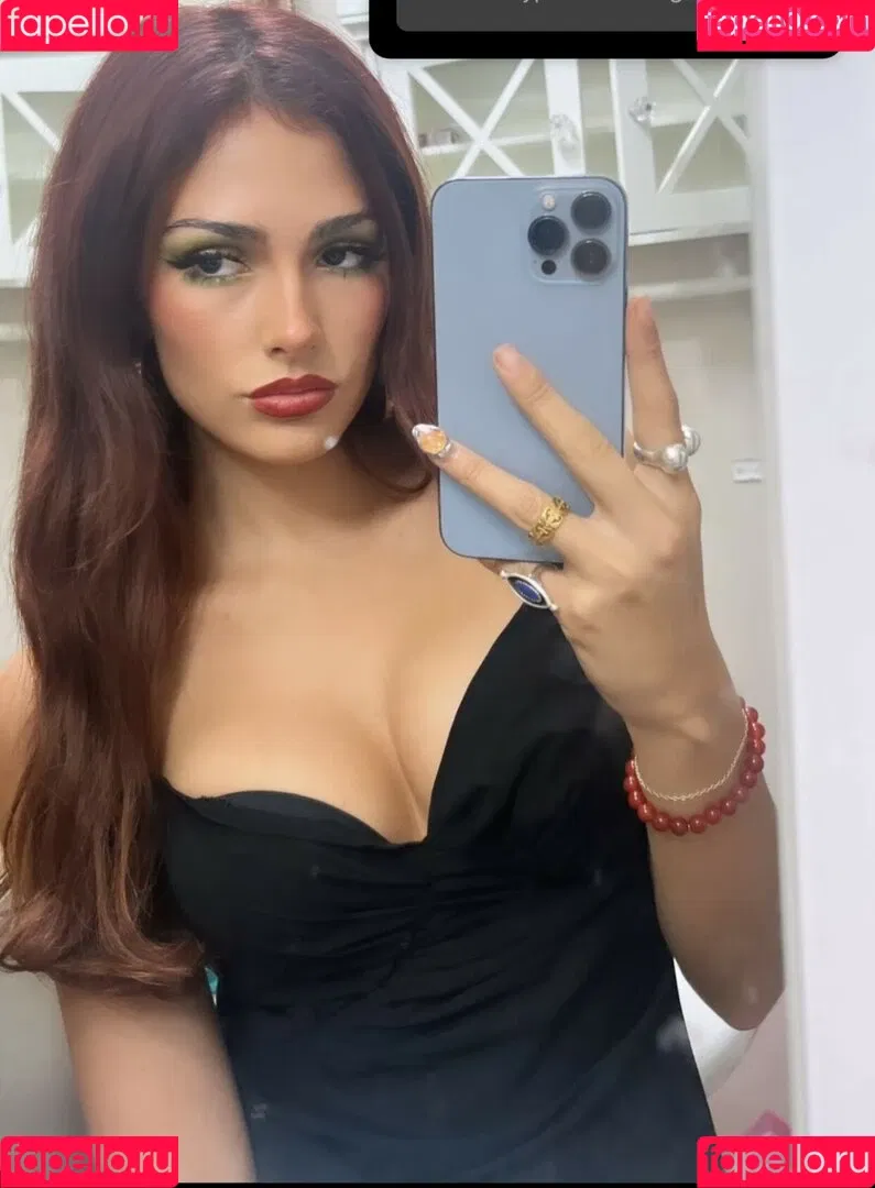 kissme Onlyfans Photo Gallery 