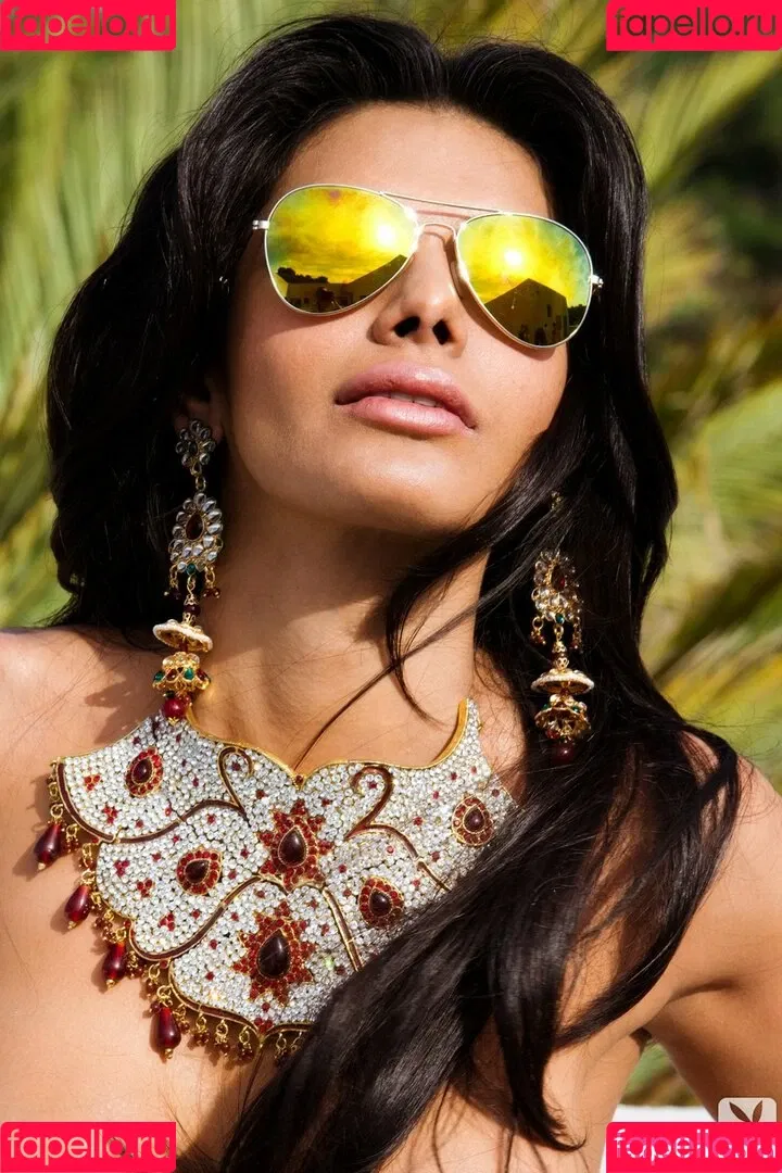 Sherlyn Chopra Onlyfans Photo Gallery 