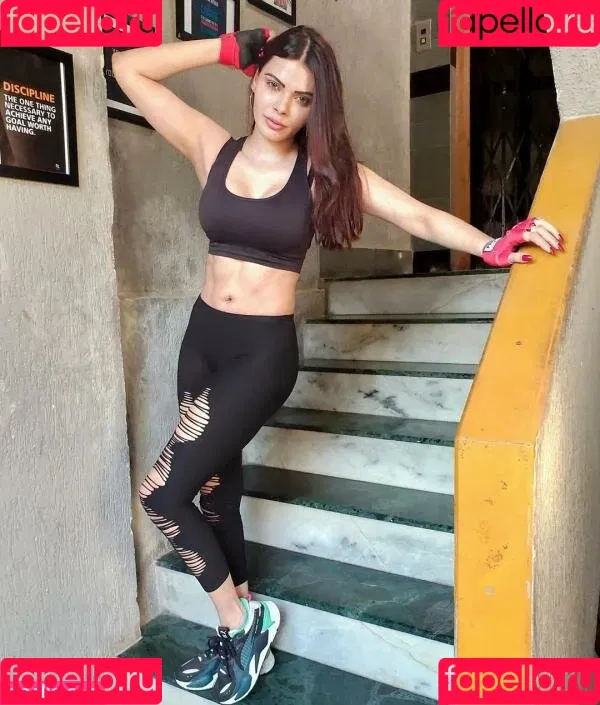 Sherlyn Chopra Onlyfans Photo Gallery 