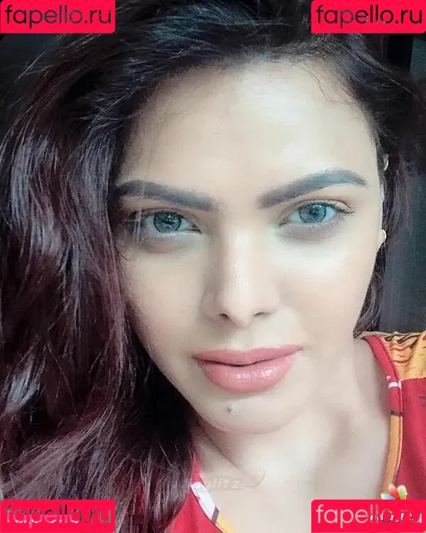 Sherlyn Chopra Onlyfans Photo Gallery 