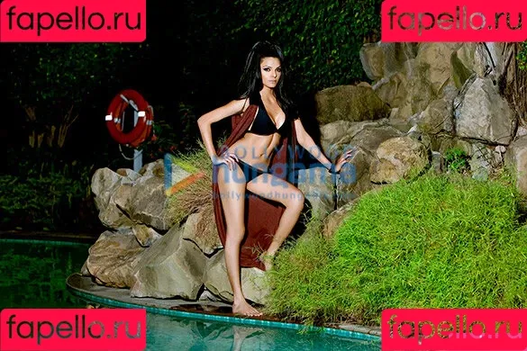Sherlyn Chopra Onlyfans Photo Gallery 