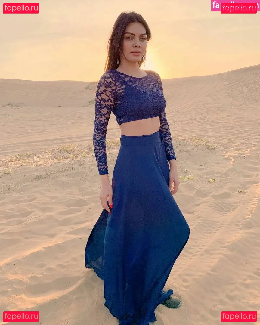 Sherlyn Chopra Onlyfans Photo Gallery 