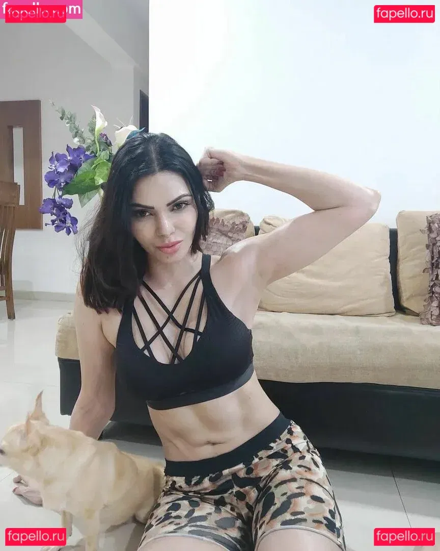 Sherlyn Chopra Onlyfans Photo Gallery 