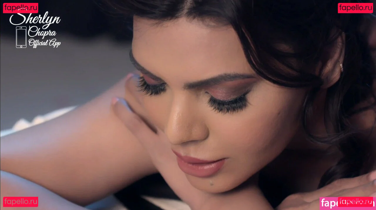 Sherlyn Chopra Onlyfans Photo Gallery 