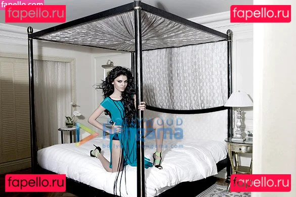 Sherlyn Chopra Onlyfans Photo Gallery 