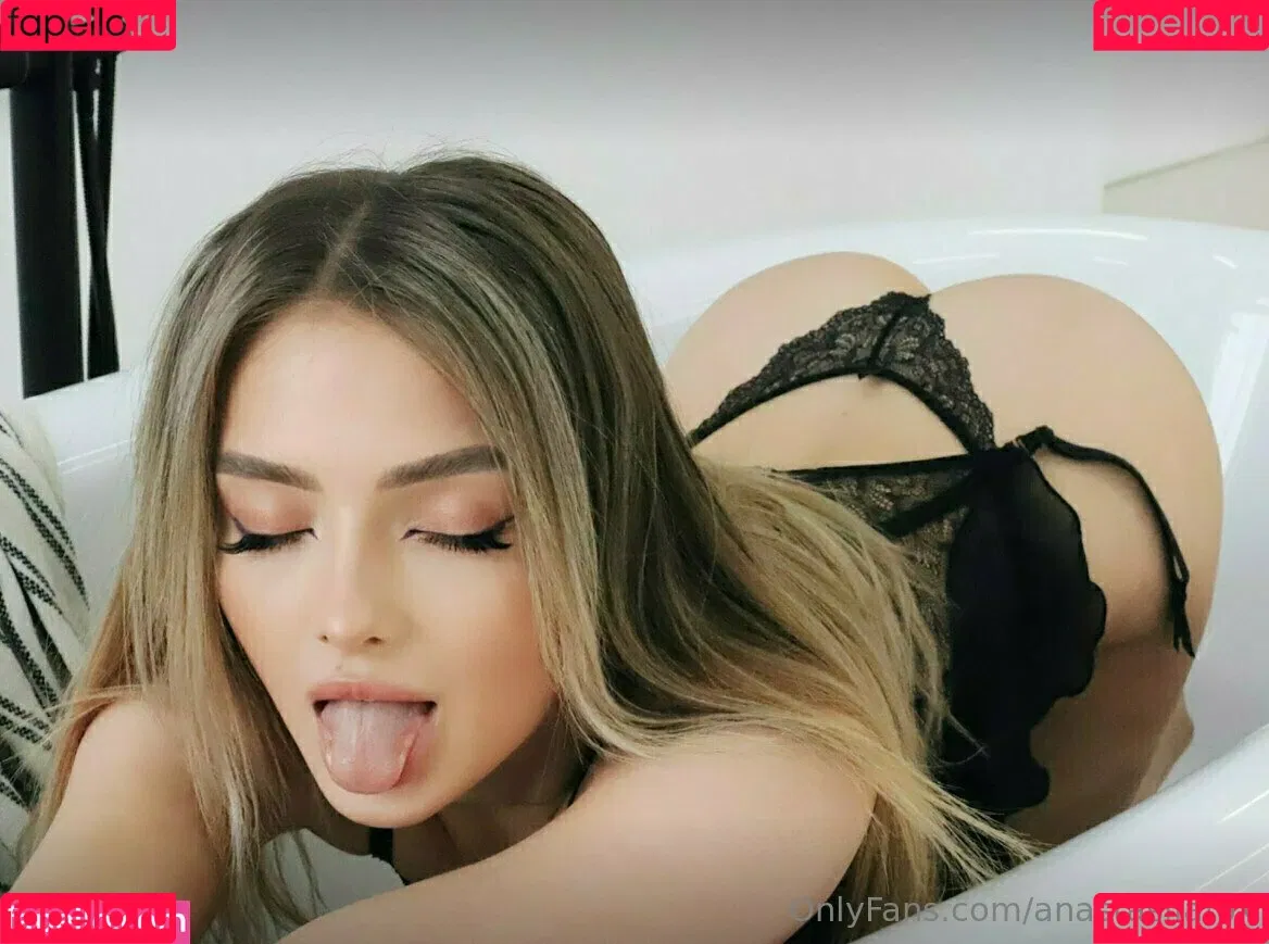 anastasiiafox Onlyfans Photo Gallery 