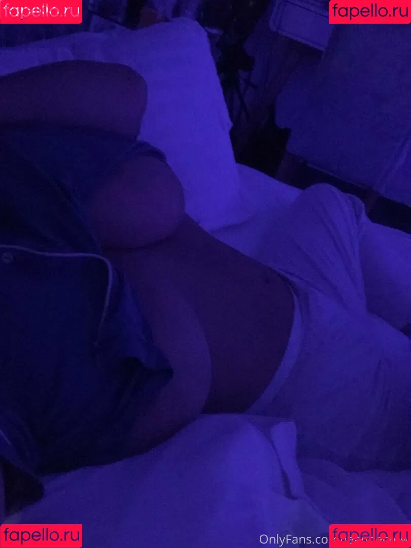 Leanne Crow Onlyfans Photo Gallery 